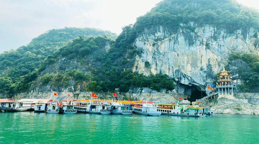 Tour Du Lich Thac Bo Hoa Binh